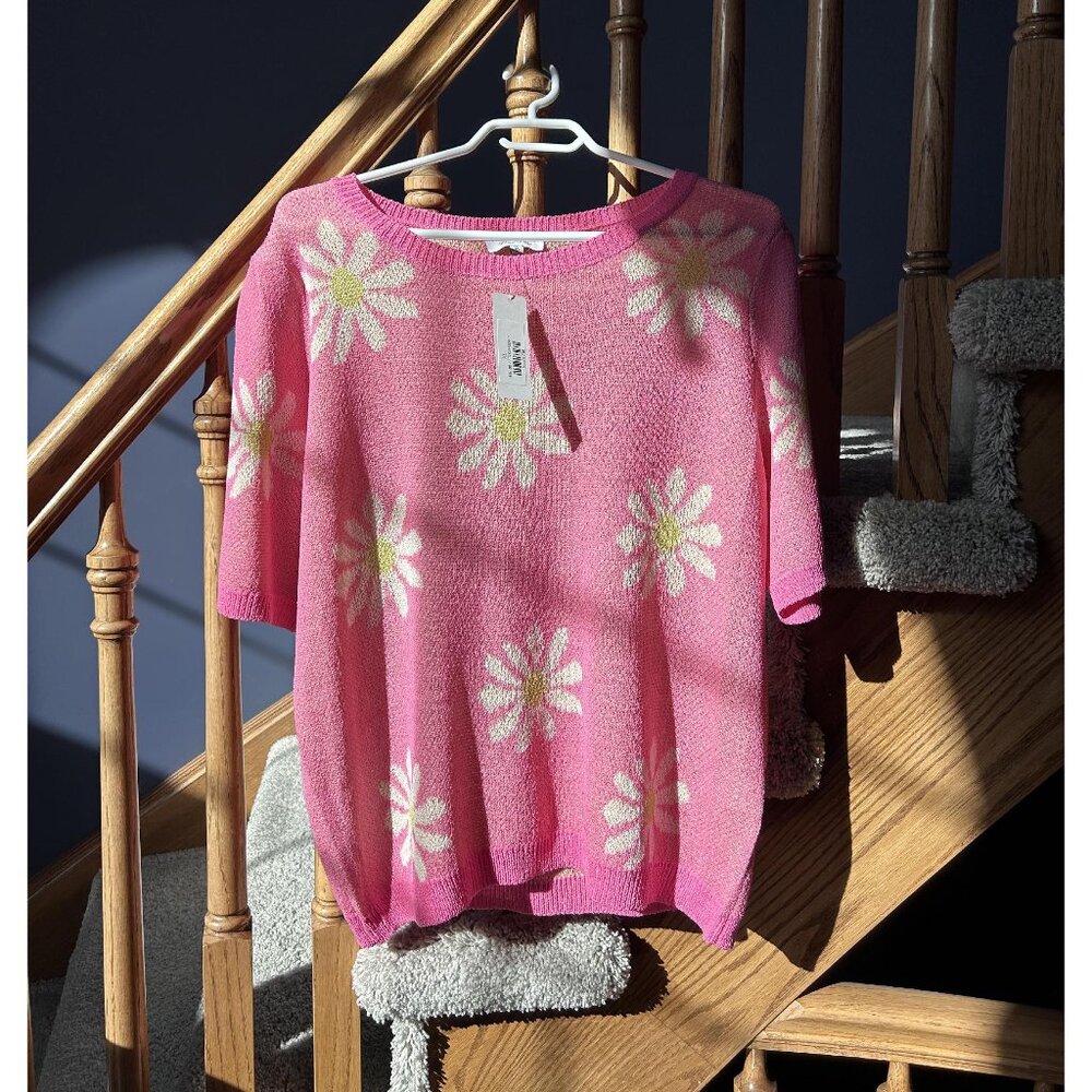 XL Petal Dew Hot Pink Daisy Top